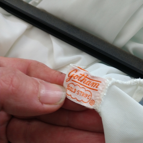 Vintage long nightgown - Picture 6 of 7